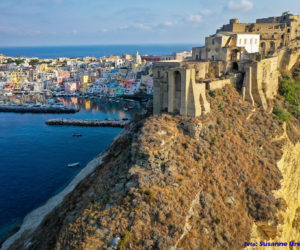 CHARTER 2022: ROTTA SU PROCIDA CAPITALE